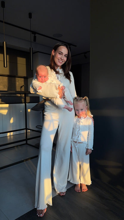 MOTHER JULIA MILK - KIVVI_UKRAINIAN_BRAND